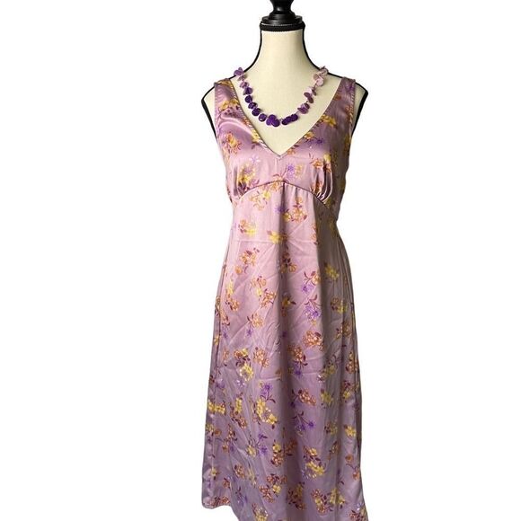Hippie Rose juniors v-neck fit and flare midi iris floral dress size med, L XL - Picture 2 of 11